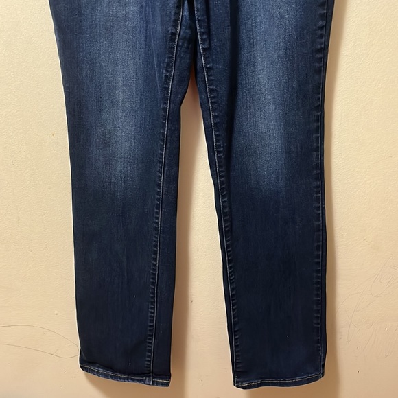 Levi jeans 505 straight size 8 medium wash womens - Picture 3 of 9